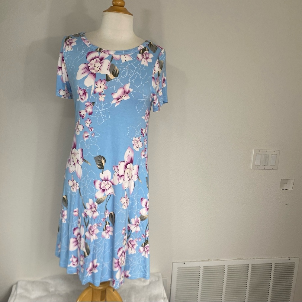 Korsis Women's Blue Floral Short Sleeve T-Shirt Dress Size Medium Tropical Boho